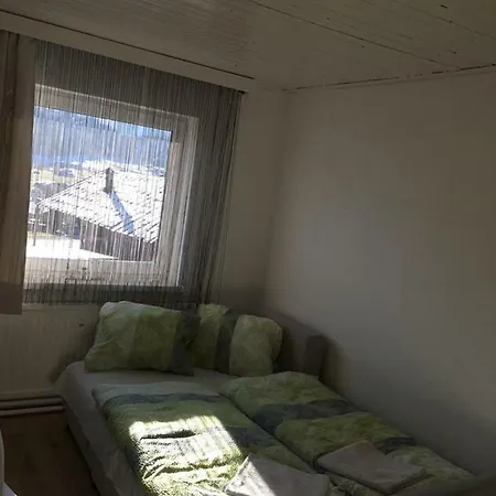 Apartment Nexis Appartement 7 *